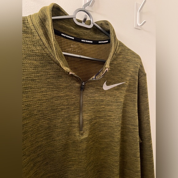 Nike Men’s Breathe Dri-Fit 1/4 Zip Long Sleeve Training Shirt in Green - Sz XL - Picture 6 of 7